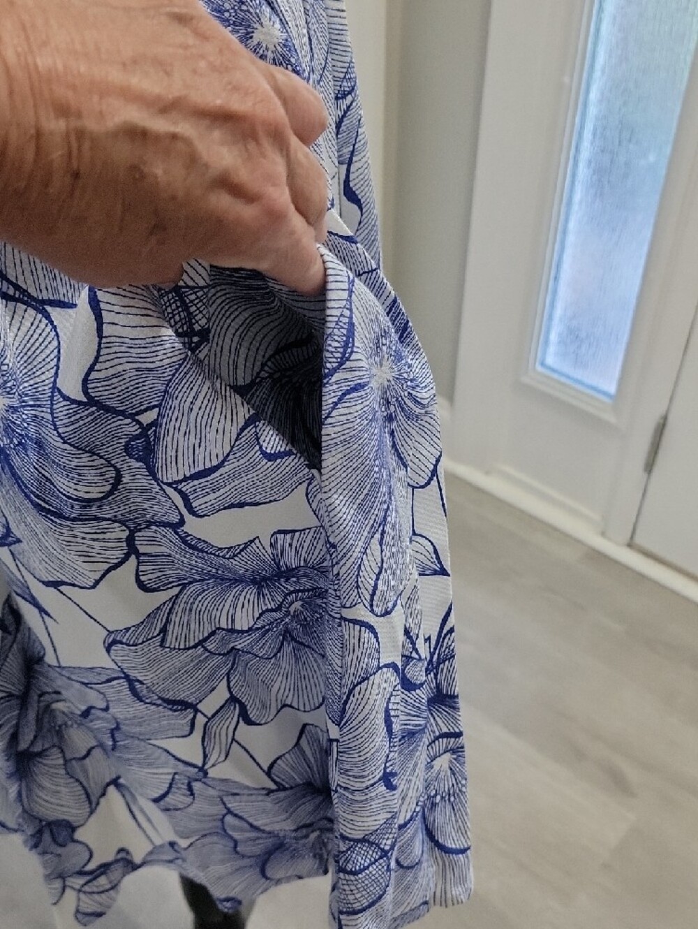 Sleeveless White & Blue Floral Fit-and-Flare Dress - Picture 7 of 11